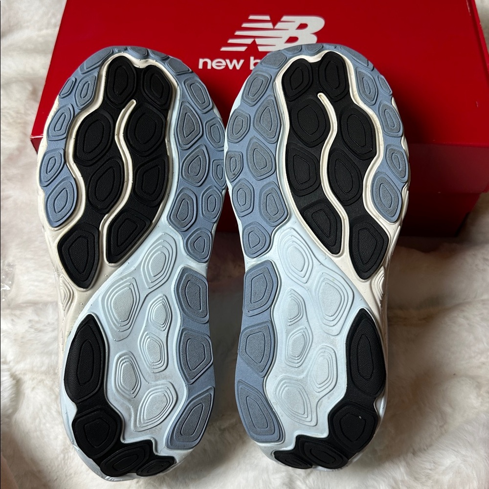 New Balance Women's Sky Blue Athletic Shoes - Picture 3 of 7
